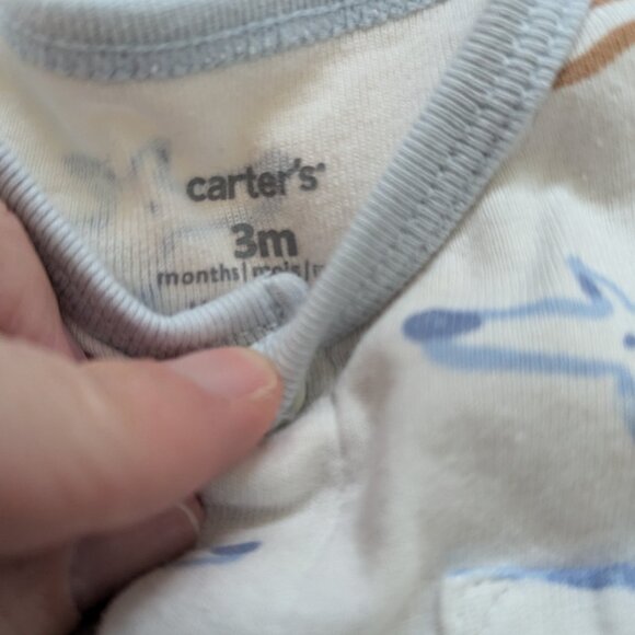 Carter's romper - Picture 3 of 3